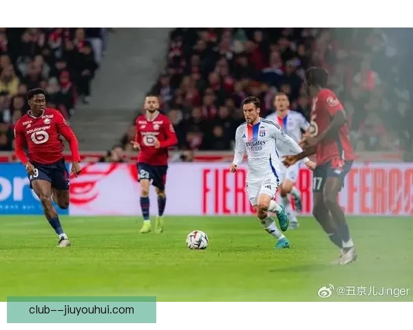 塔利亚菲科法甲客场精彩头球助球队取得关键进球