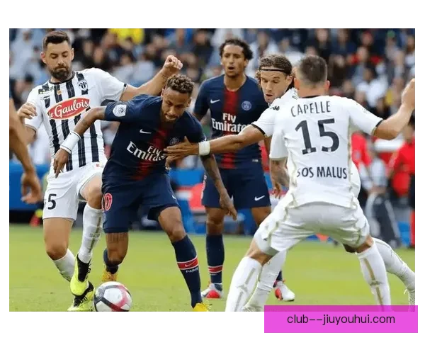 大巴黎主场强势大胜昂热，轻松收获三分展现王者风范